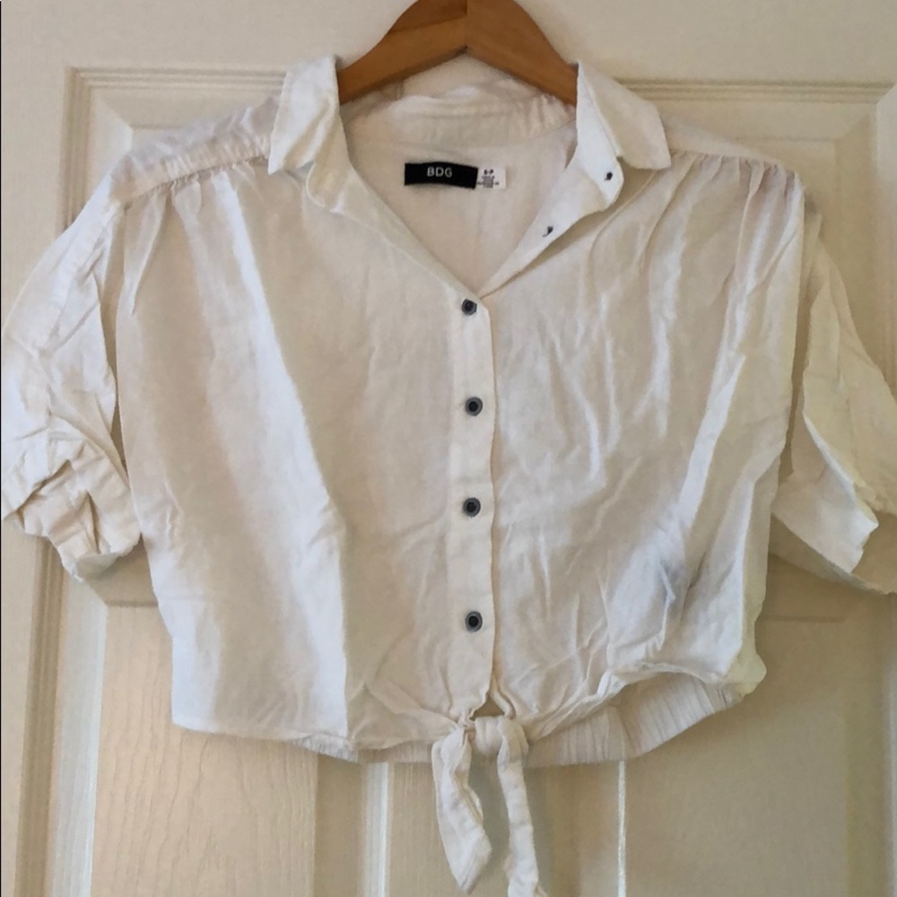 Collared BDG white button up top